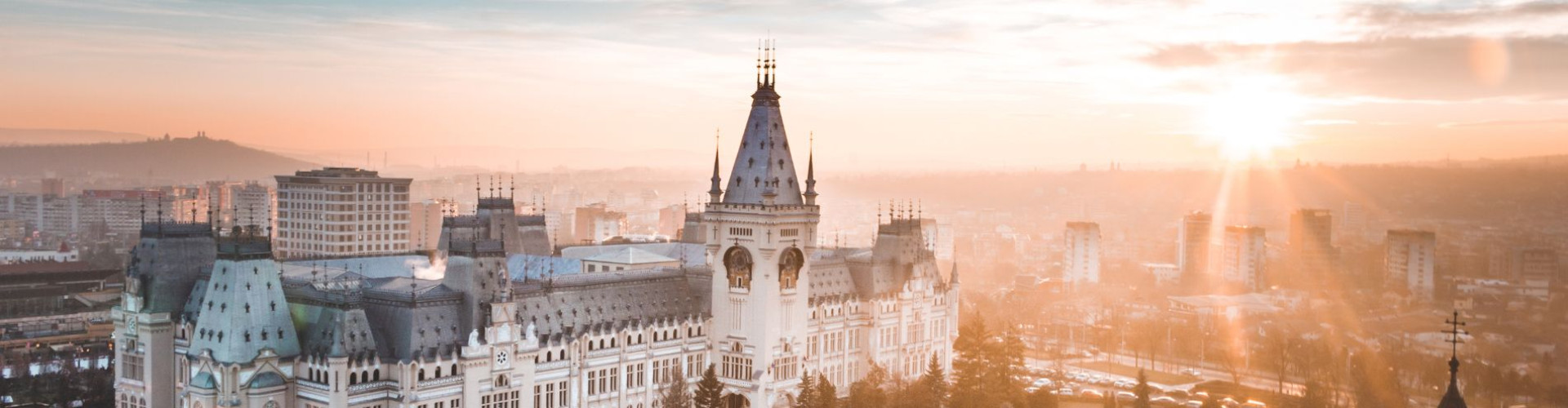 Hire Top Roofers from Romania with Dynamic Staffing Services